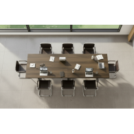 Sala de Juntas /  Contemporanea Global Alba con base de metal