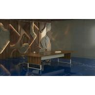 Mesa de reuniones de conferencias de oficina